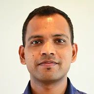 Portrait of Dr Dipan Kundu